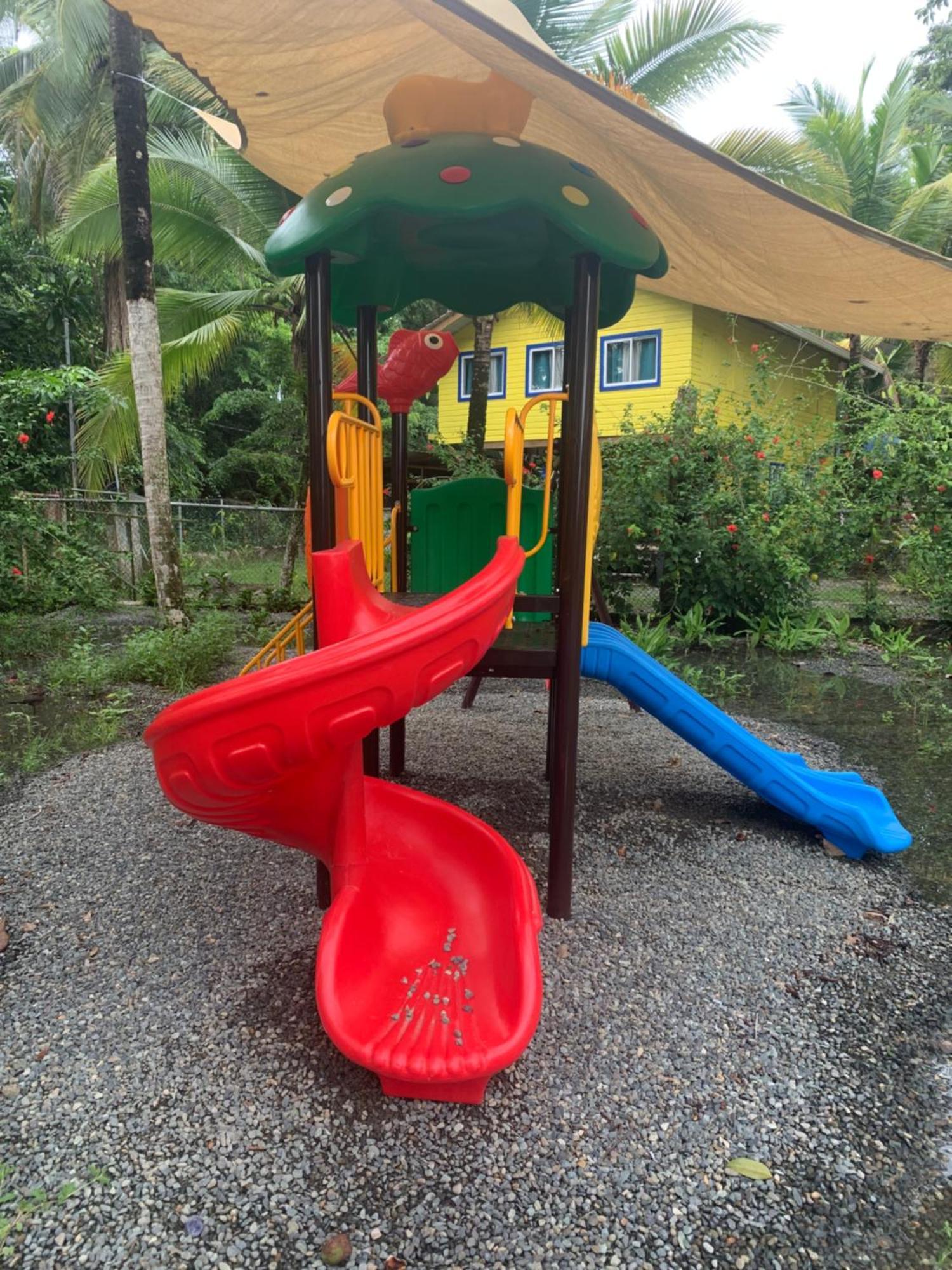 Hotel Tierra Verde Bed And Breakfast 博卡斯德尔托罗 外观 照片