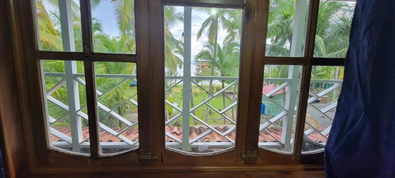Hotel Tierra Verde Bed And Breakfast 博卡斯德尔托罗 外观 照片